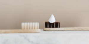 Pasta de dientes dentífrico